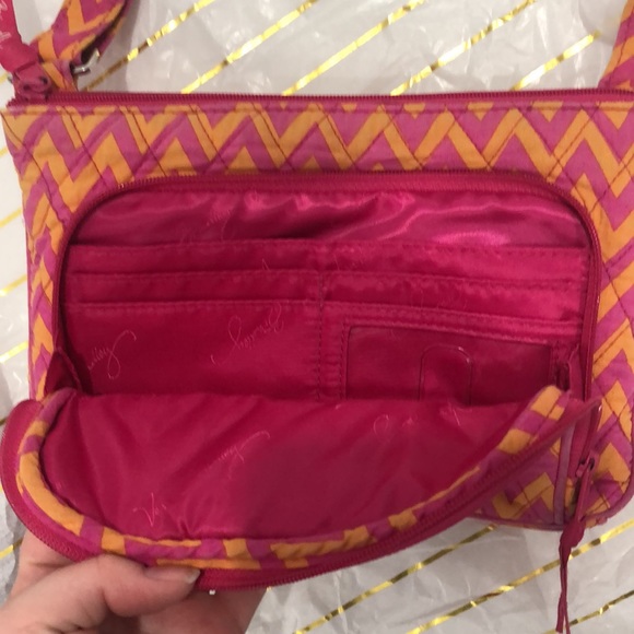 NWOT! Vera Bradley! - Picture 3 of 6